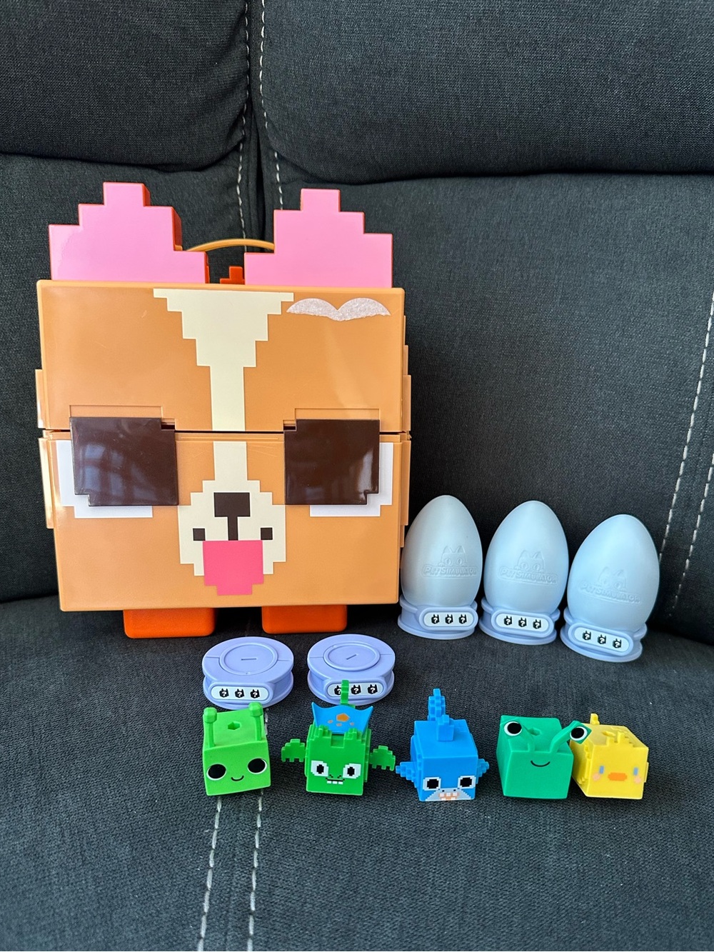 Pet Simulator- Pixel Corgi Bundle (Roblox)
